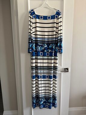 Eliza J Blue & White Geometric Stripe Maxi Dress